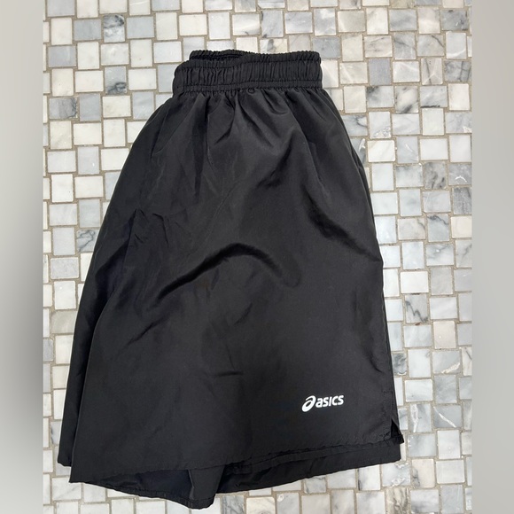 Asics Shorts Asics Men Running Short Size Med Poshmark